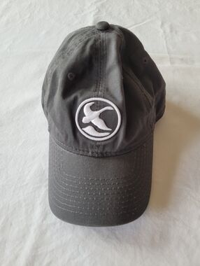 Gander Mountain Strap Back Hat Embroided Bird Gray.